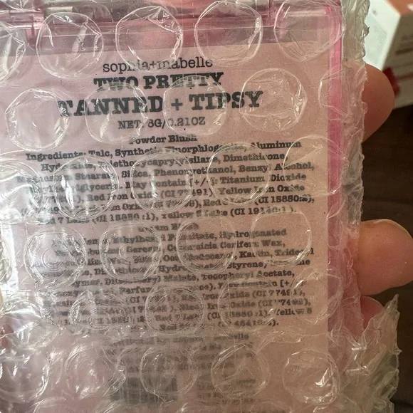 Two Pretty Cream and Satin Blush Duo in Tanned & Tipsy (cool mauve rose) - Picture 6 of 6